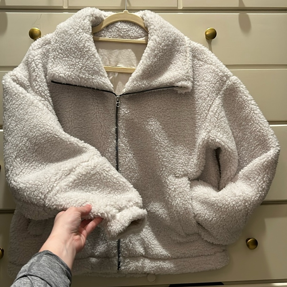 NWOT Lululemon Sherpa jacket
